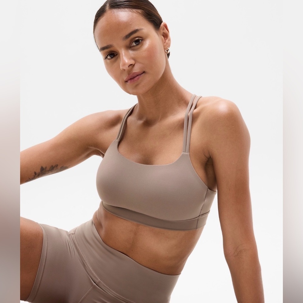 NWT Athleta Perfect Form Pyrite Bra Size XS Best for A-C Cups. (#626672)